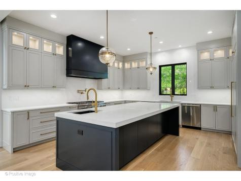 1851 Oakwood Road Northbrook IL 60062