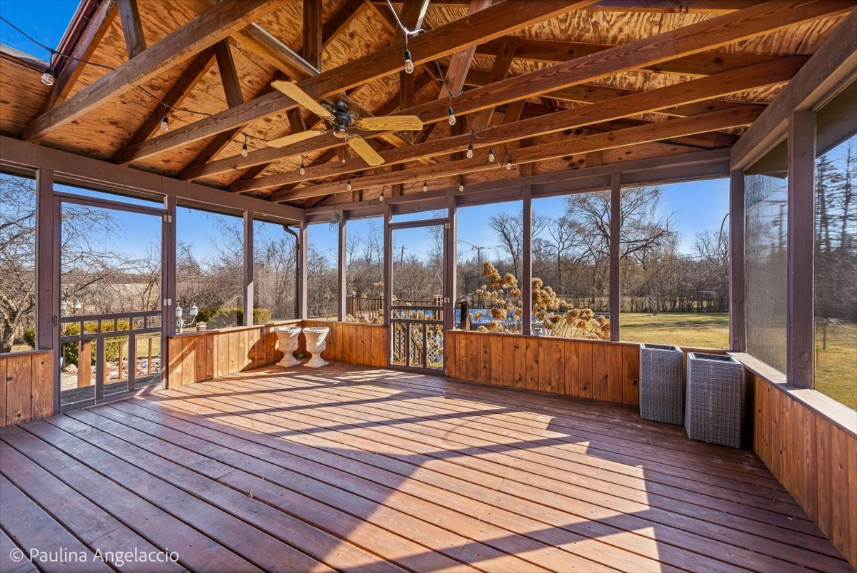 25225 North Virginia Avenue N Lake Zurich IL 60047