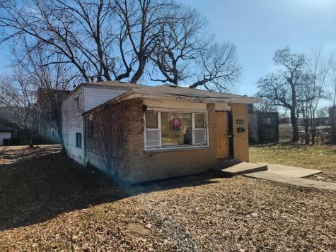 6717 South Rhodes Avenue Chicago IL 60637