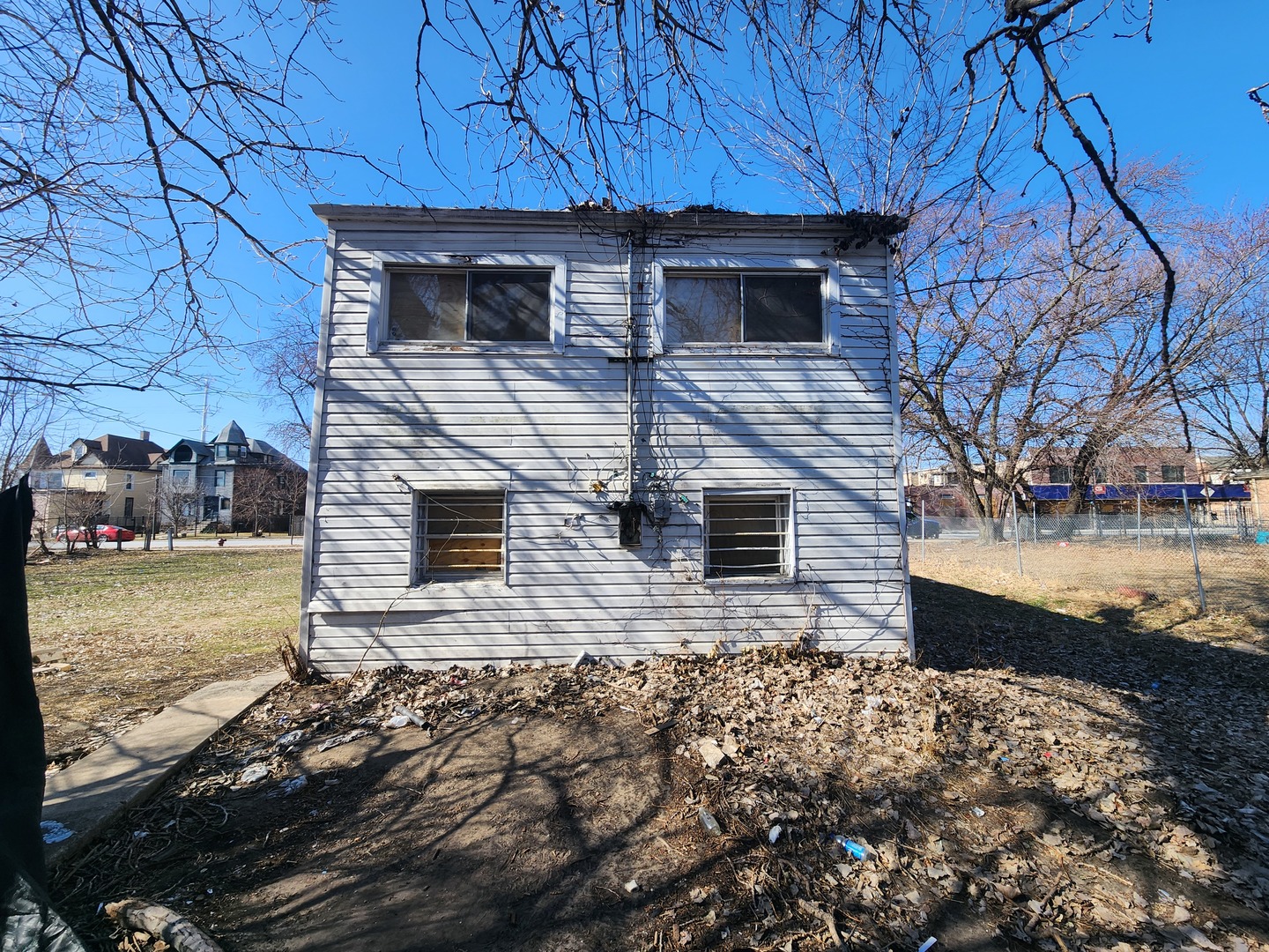 6717 South Rhodes Avenue Chicago IL 60637