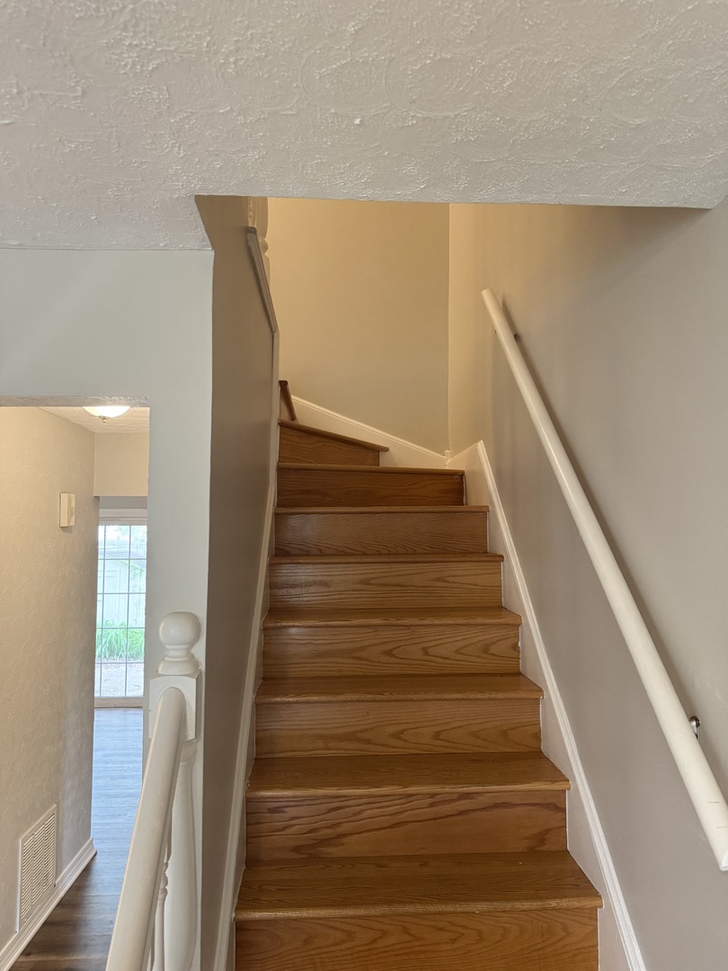 716 Shining Water Drive Carol Stream IL 60188