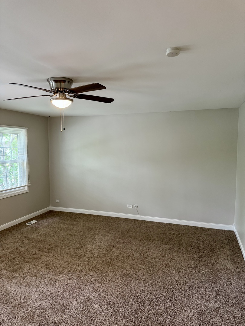 716 Shining Water Drive Carol Stream IL 60188