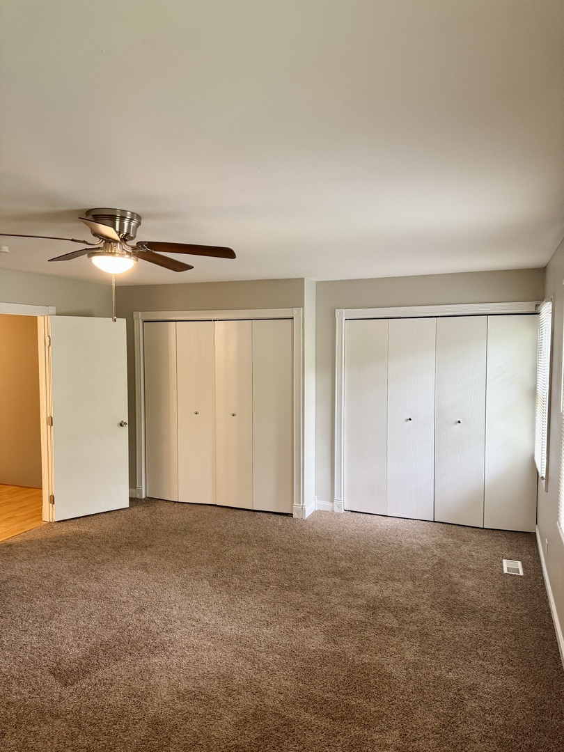 716 Shining Water Drive Carol Stream IL 60188