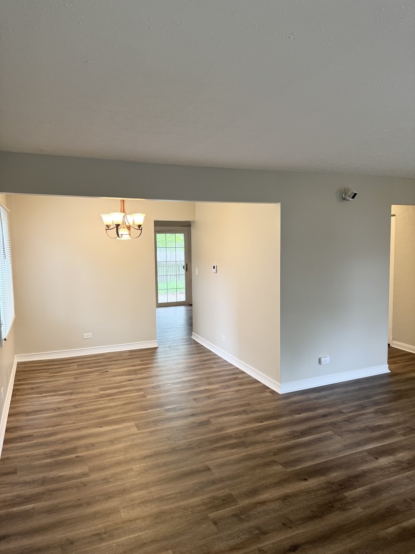 716 Shining Water Drive Carol Stream IL 60188