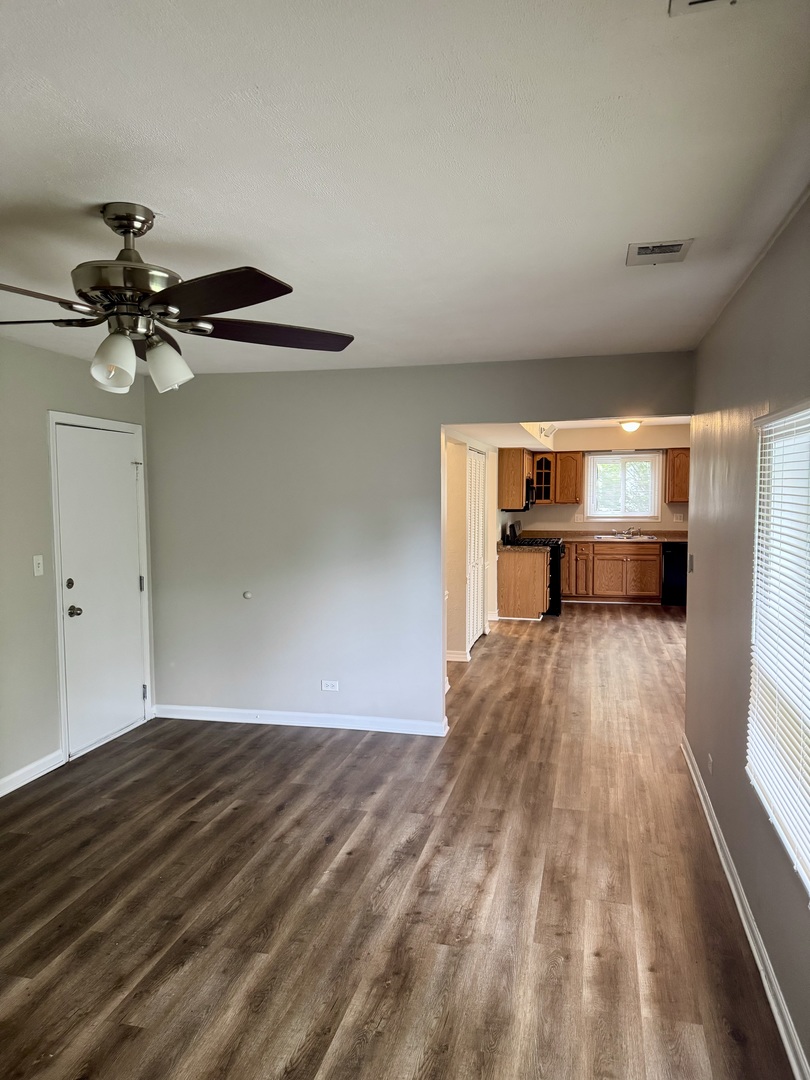 716 Shining Water Drive Carol Stream IL 60188