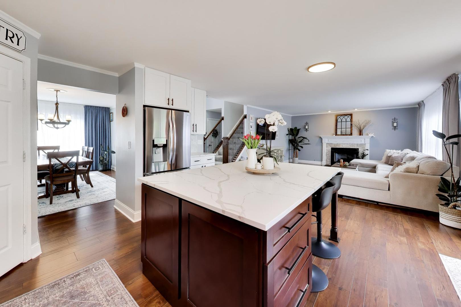 1469 Waterside Drive Bolingbrook IL 60490