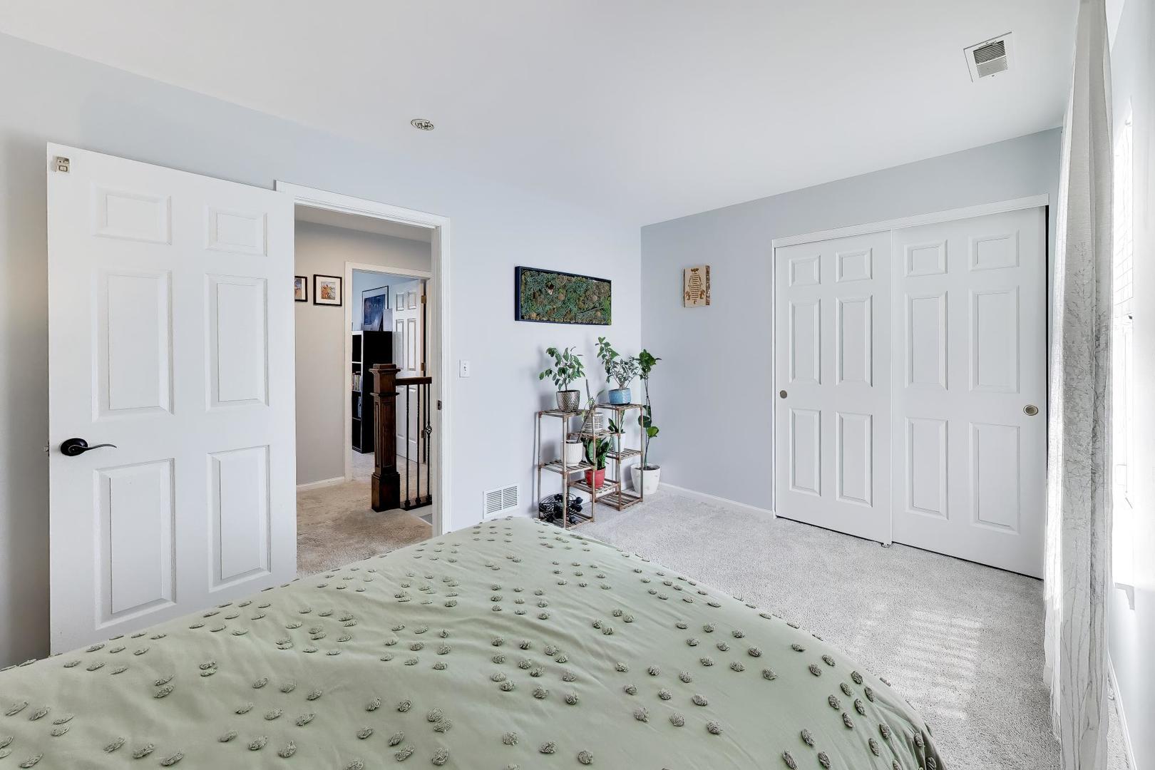 1469 Waterside Drive Bolingbrook IL 60490