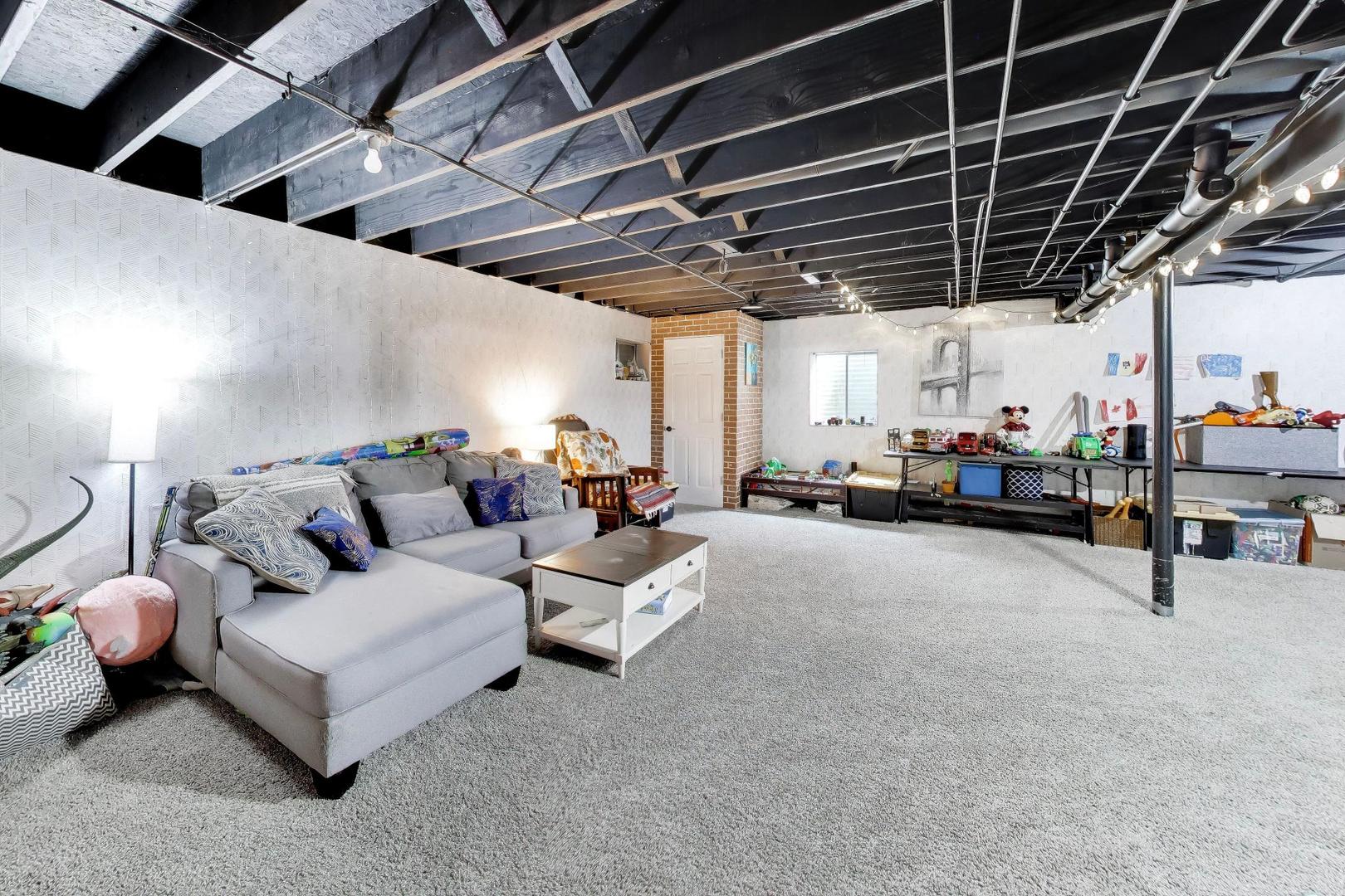 1469 Waterside Drive Bolingbrook IL 60490