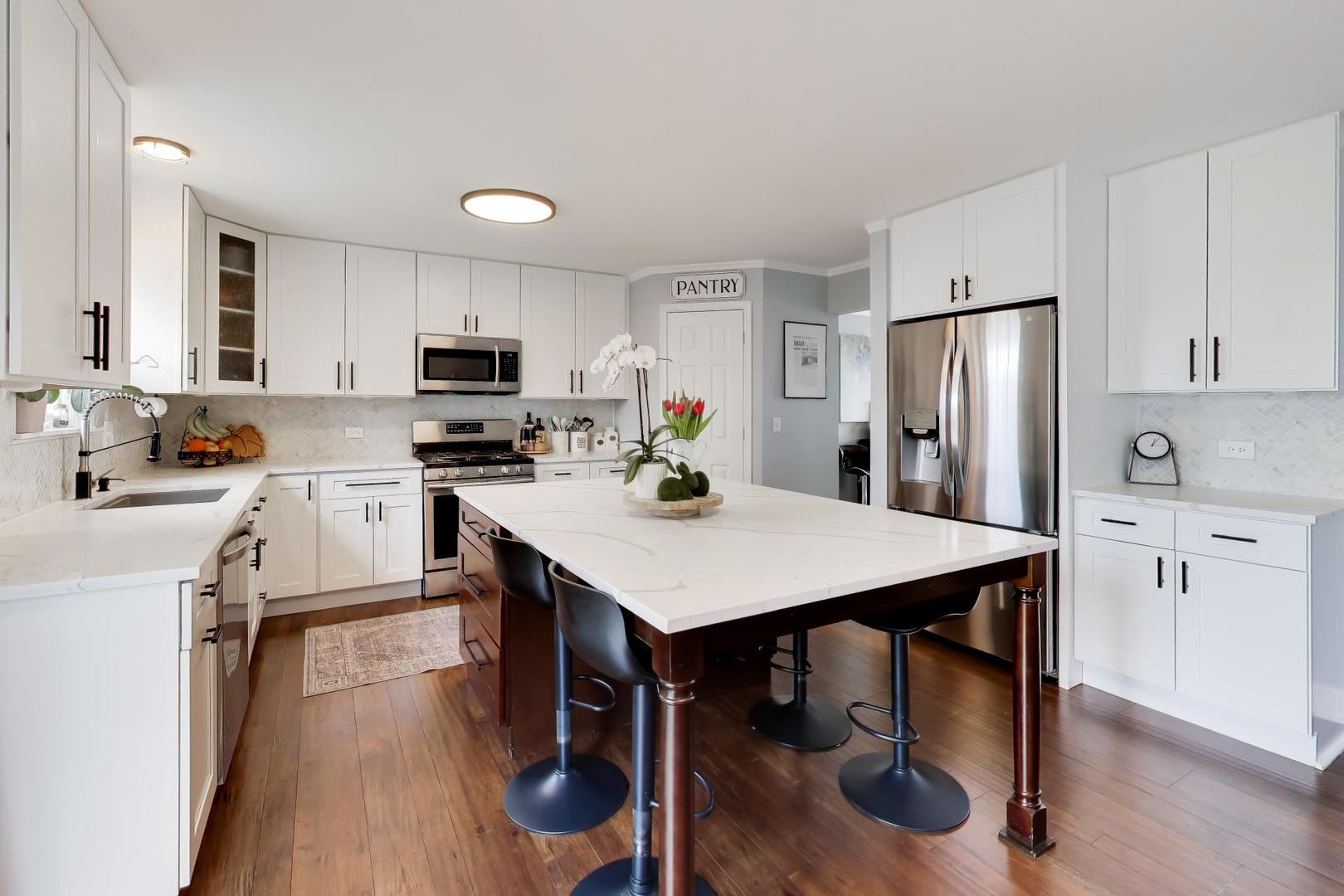 1469 Waterside Drive Bolingbrook IL 60490