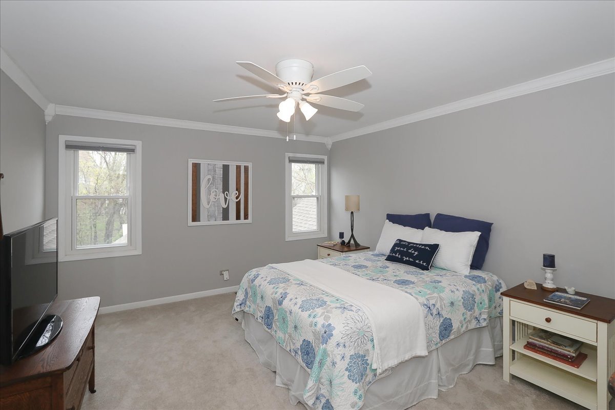 604 West Meadow Avenue Lombard IL 60148