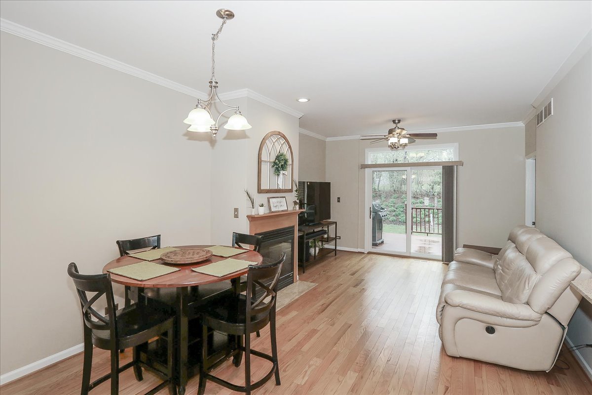 604 West Meadow Avenue Lombard IL 60148