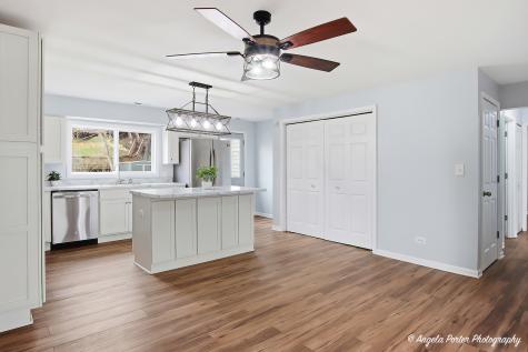 5205 North Lake Street Mchenry IL 60050