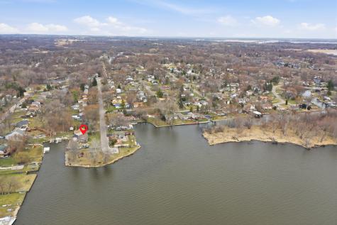 5205 North Lake Street Mchenry IL 60050