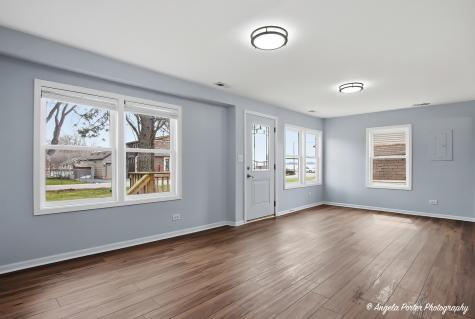 5205 North Lake Street Mchenry IL 60050