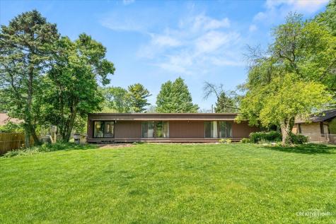 426 North Kingsway Drive Aurora IL 60506