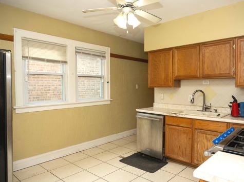 8623 South Cregier Avenue Chicago IL 60617