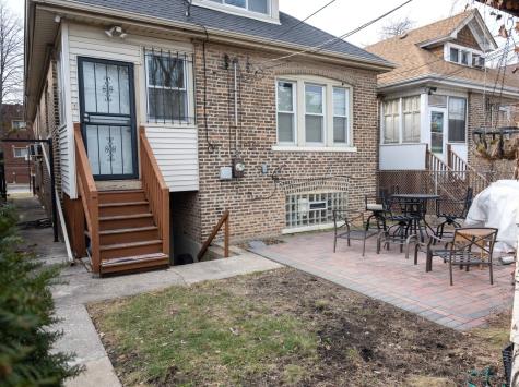 8623 South Cregier Avenue Chicago IL 60617
