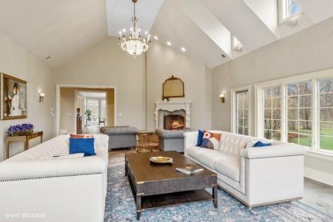 6N161 Surrey Road Wayne IL 60184
