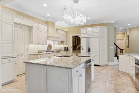 6N161 Surrey Road Wayne IL 60184