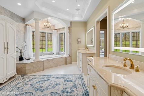6N161 Surrey Road Wayne IL 60184