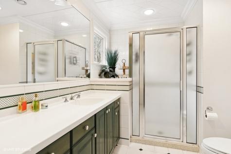 6N161 Surrey Road Wayne IL 60184