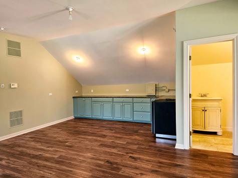 6N161 Surrey Road Wayne IL 60184