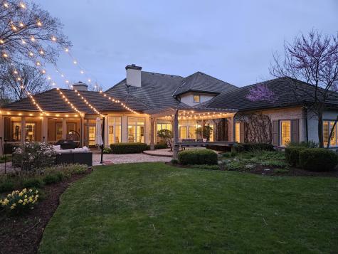 6N161 Surrey Road Wayne IL 60184