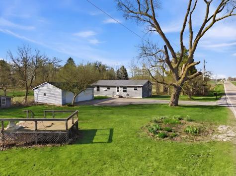 23007 Lovell Road Sycamore IL 60178