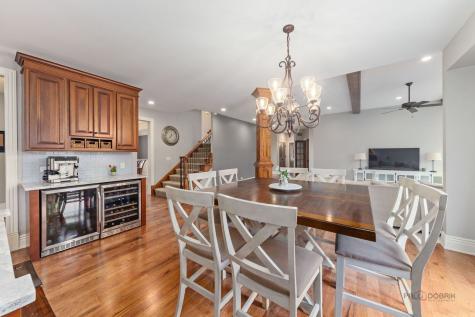 37W209 Deer Pond Court St. Charles IL 60175