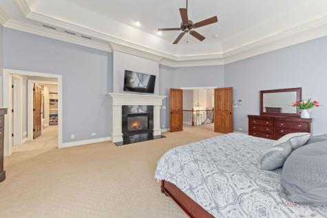 37W209 Deer Pond Court St. Charles IL 60175