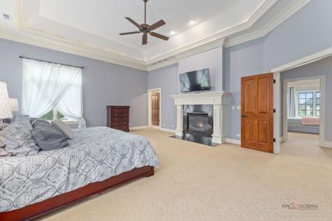 37W209 Deer Pond Court St. Charles IL 60175