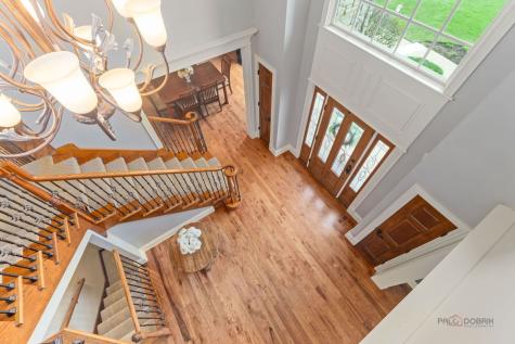 37W209 Deer Pond Court St. Charles IL 60175