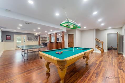 37W209 Deer Pond Court St. Charles IL 60175