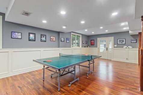 37W209 Deer Pond Court St. Charles IL 60175