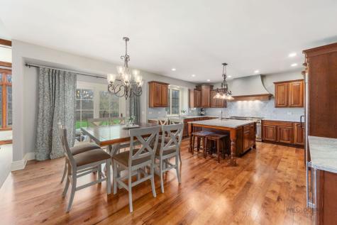 37W209 Deer Pond Court St. Charles IL 60175