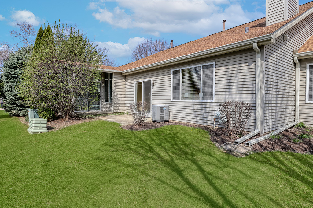 13517 South Buckthorn Lane Plainfield IL 60544