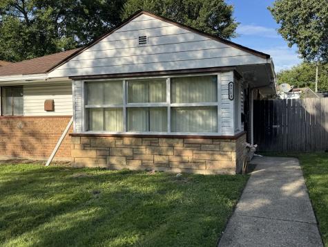 9713 South Van Vlissingen Road Chicago IL 60617