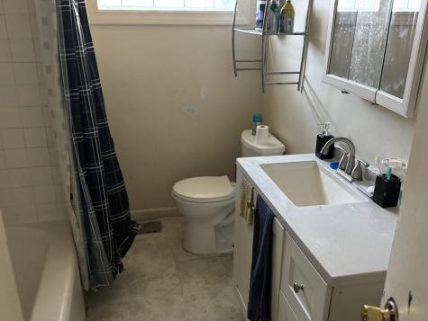 9713 South Van Vlissingen Road Chicago IL 60617