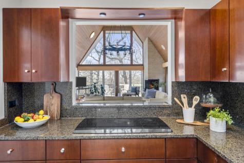 431 Maplewood Drive Barrington IL 60010