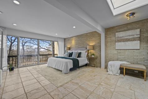 431 Maplewood Drive Barrington IL 60010