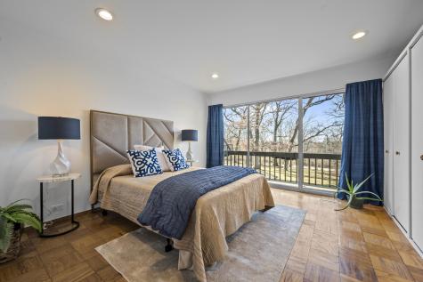 431 Maplewood Drive Barrington IL 60010