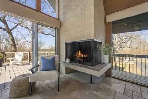 431 Maplewood Drive Barrington IL 60010