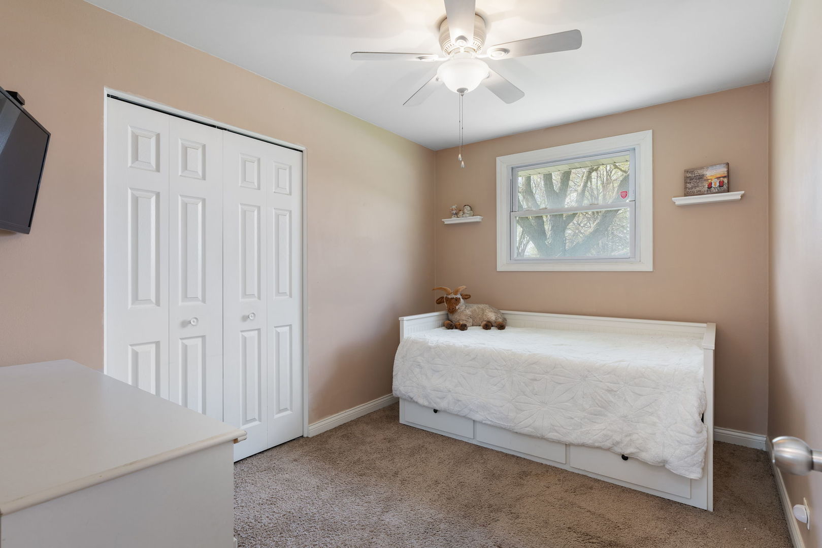 575 Aztec Drive Carol Stream IL 60188