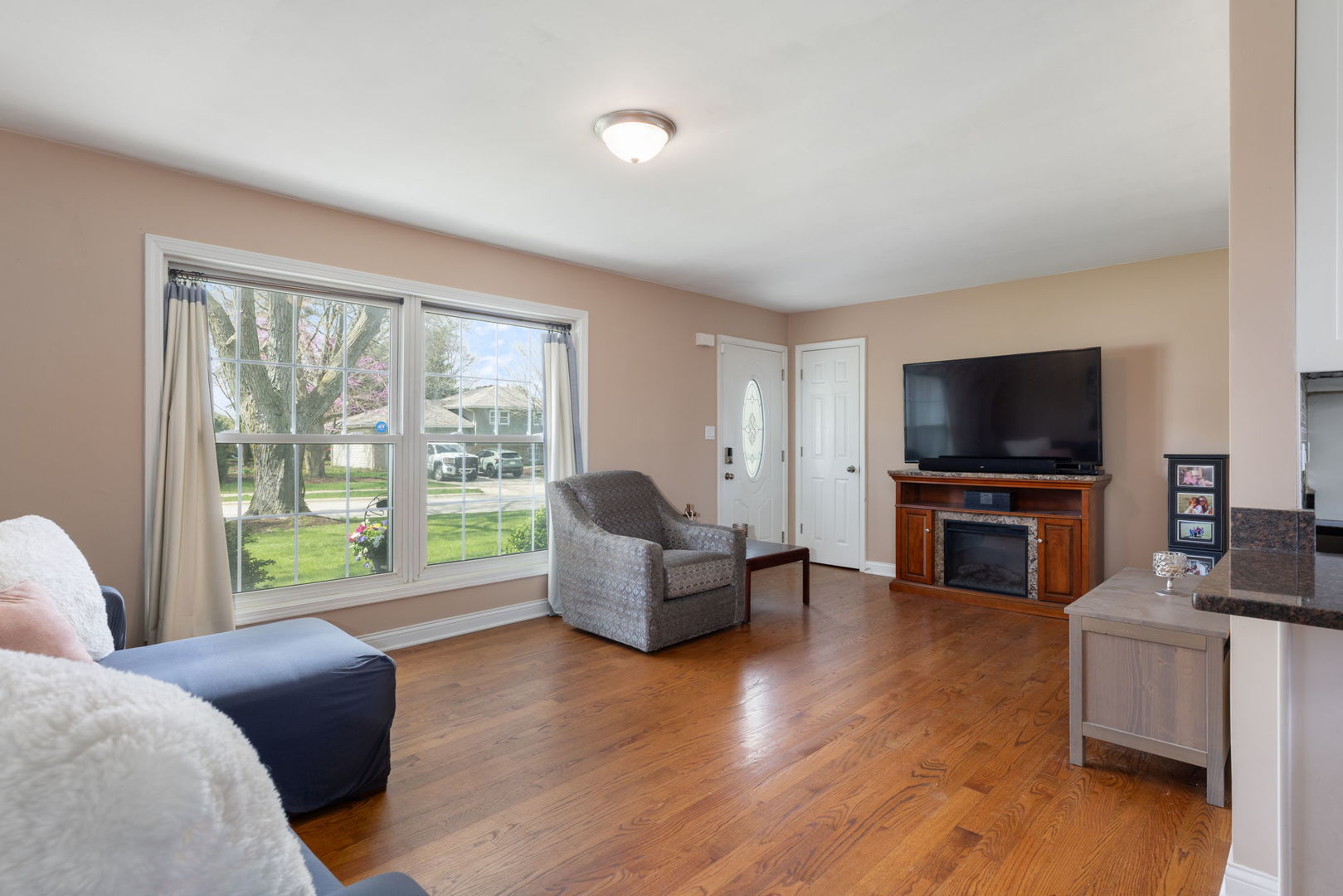 575 Aztec Drive Carol Stream IL 60188