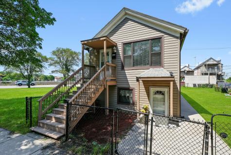142 West Swann Street Chicago IL 60609