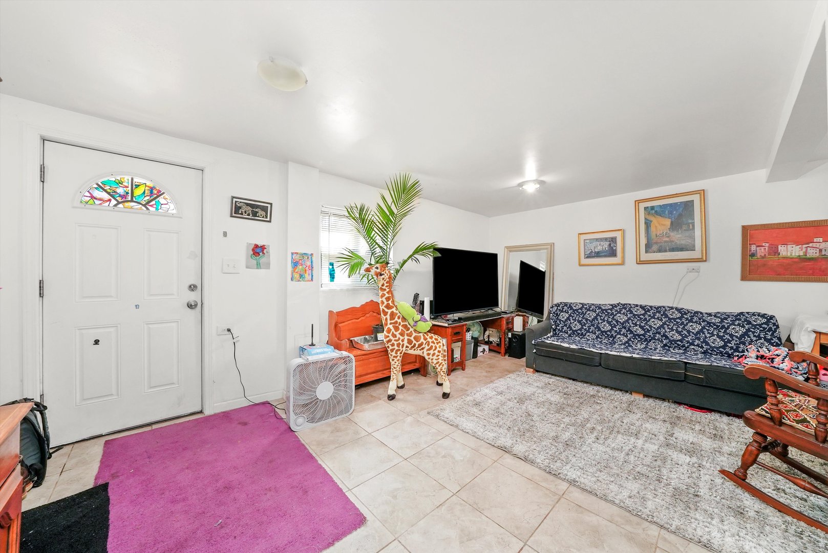 142 West Swann Street Chicago IL 60609