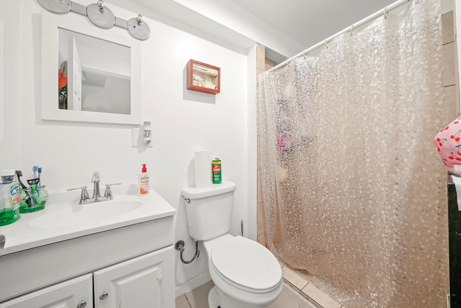 142 West Swann Street Chicago IL 60609