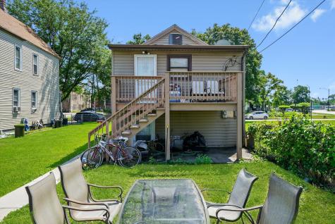 142 West Swann Street Chicago IL 60609