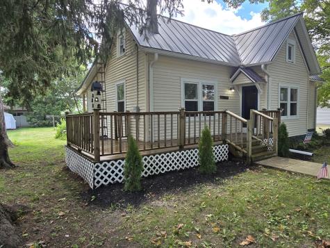 103 West Cherokee Avenue W Shabbona IL 60550