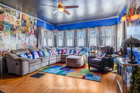 203 North Maple Street Momence IL 60954